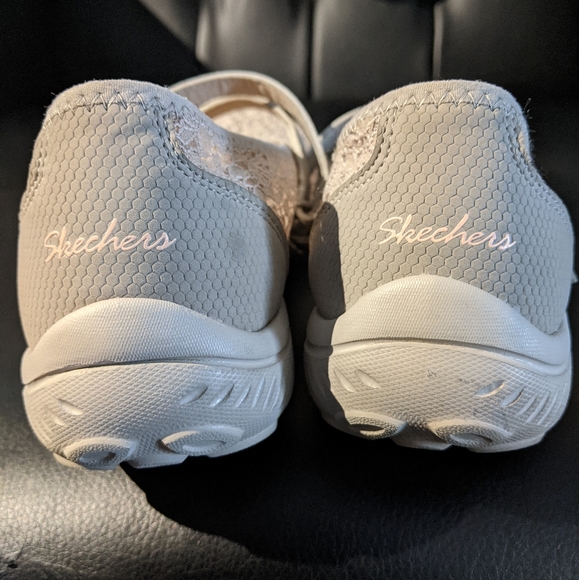 Skechers Memory Foam Walking Slip on Sneaker - Picture 2 of 6